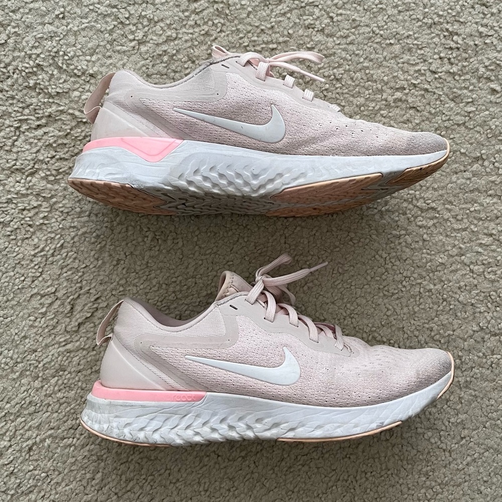 nike odyssey react